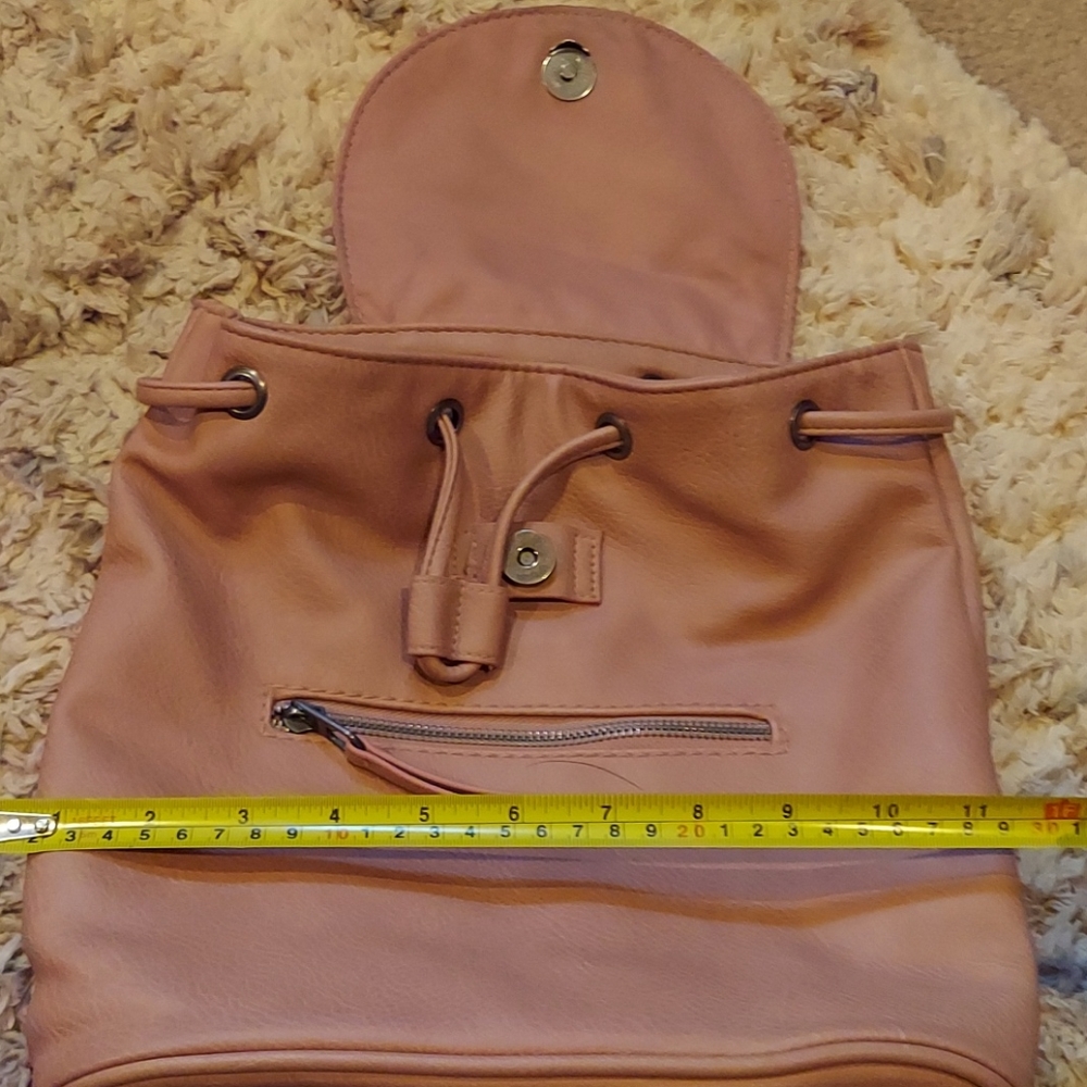 Universal Thread Backpack - image 7